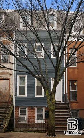 126 Hall Street, New York City, NY 11205