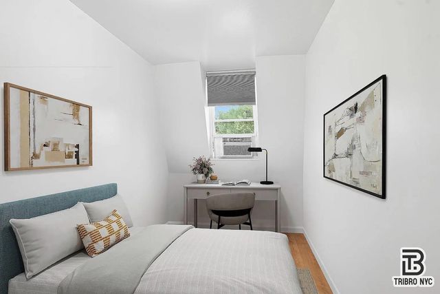 126 Hall Street, New York City, NY 11205