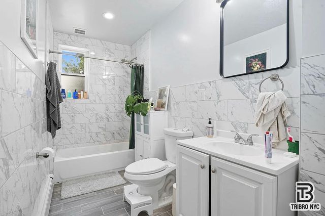 126 Hall Street, New York City, NY 11205