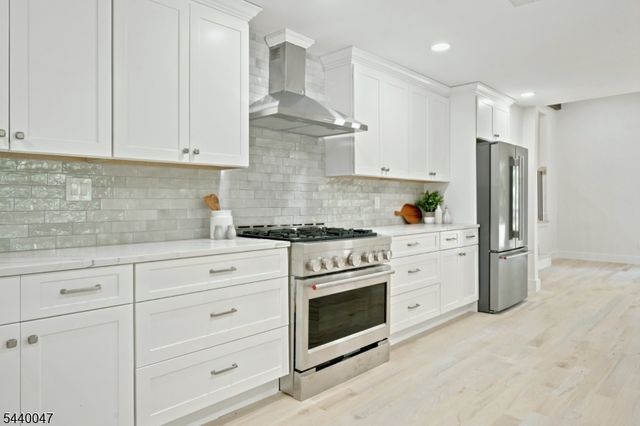 55 Green Hill Rd, Springfield Twp., NJ 07081
