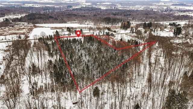 9821 State Route 365 Highway, Trenton, NY 13354