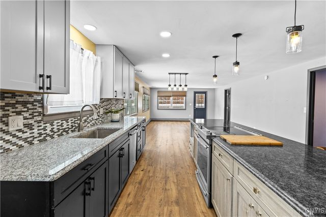 9821 State Route 365 Highway, Trenton, NY 13354