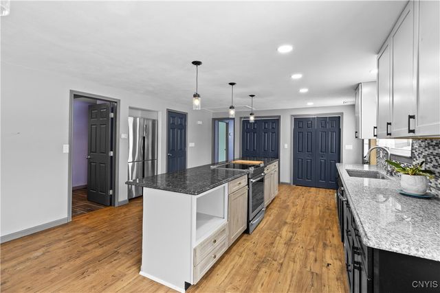 9821 State Route 365 Highway, Trenton, NY 13354