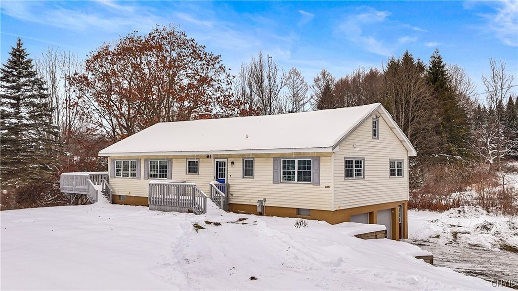 9821 State Route 365 Highway, Trenton, NY 13354