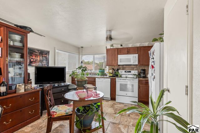 2006 W 32nd St, Pueblo, CO 81008
