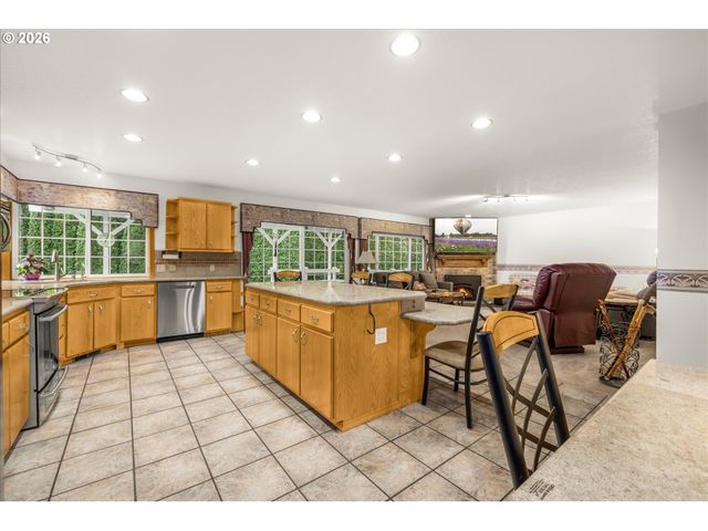 14219 Nw 8TH Ave, Vancouver, WA 98685