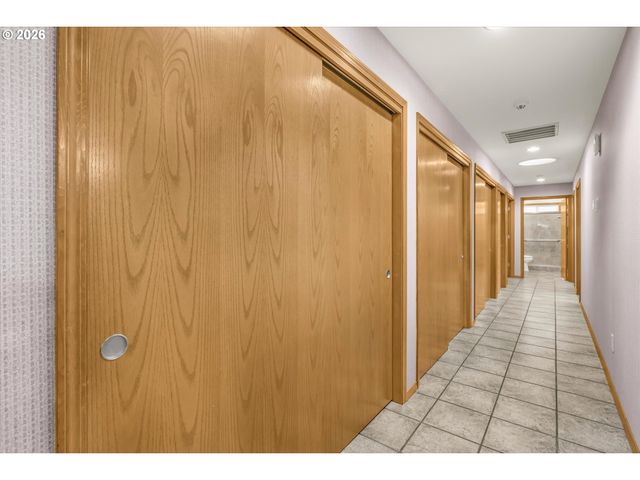 14219 Nw 8TH Ave, Vancouver, WA 98685