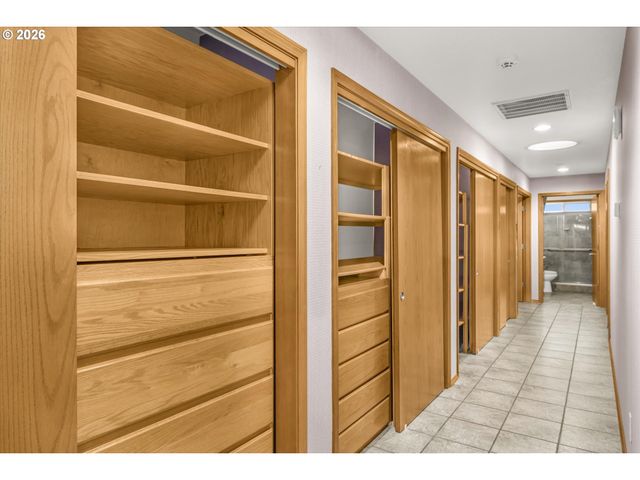 14219 Nw 8TH Ave, Vancouver, WA 98685