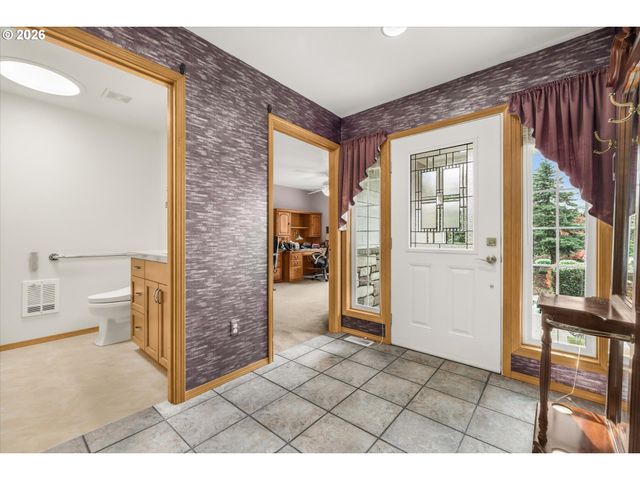 14219 Nw 8TH Ave, Vancouver, WA 98685