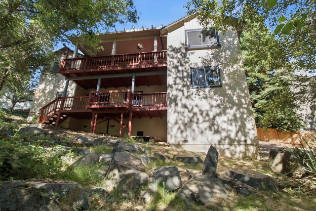 11745 Del Paso Ct, Auburn, CA 95602
