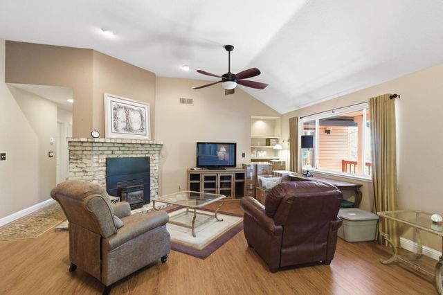 11745 Del Paso Ct, Auburn, CA 95602