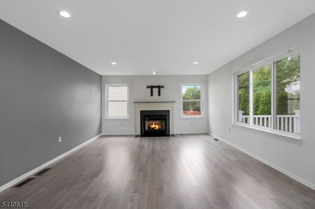 450 Vanderveer Rd, Bridgewater Twp., NJ 08807