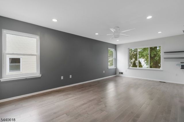 450 Vanderveer Rd, Bridgewater Twp., NJ 08807