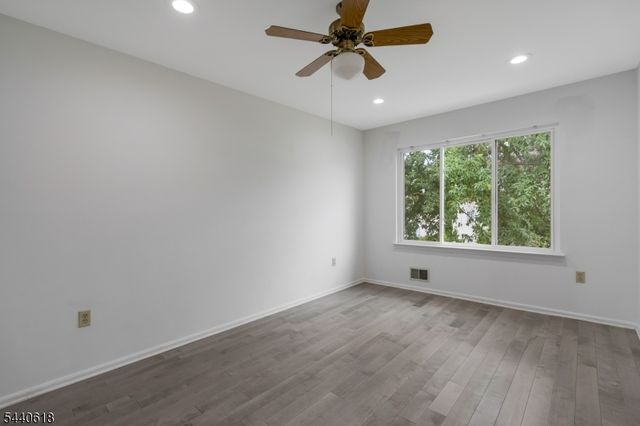 450 Vanderveer Rd, Bridgewater Twp., NJ 08807