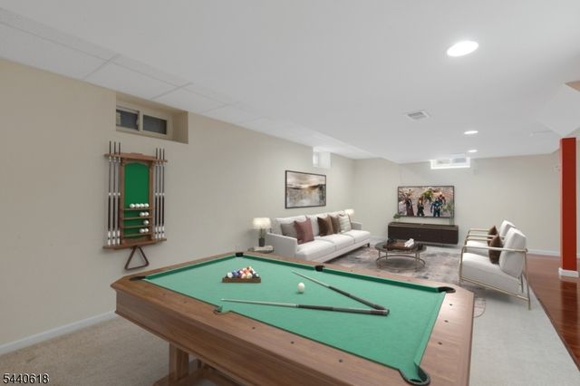 450 Vanderveer Rd, Bridgewater Twp., NJ 08807