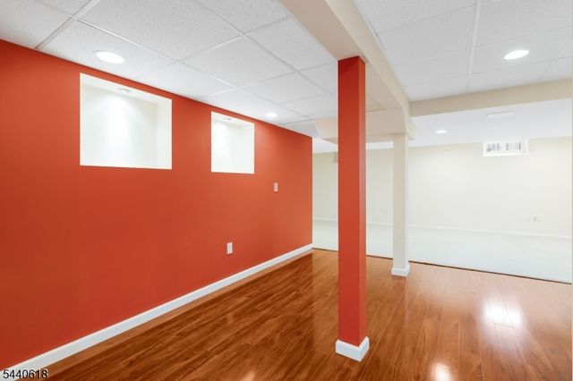 450 Vanderveer Rd, Bridgewater Twp., NJ 08807