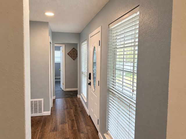 3001 S Murco Drive, Mineral Wells, TX 76067