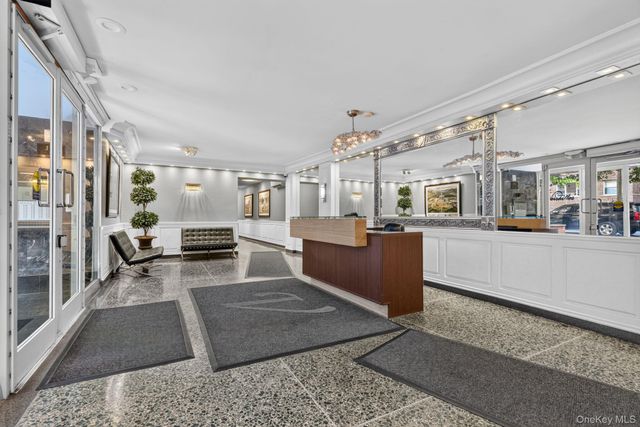 110-45 71st Road 7E, Forest Hills, NY 11375
