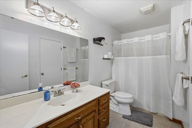 4083 Westover Drive, Crown Point, IN 46307