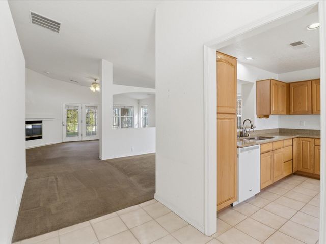 11809 Joshua Tree Place SE, Albuquerque, NM 87123