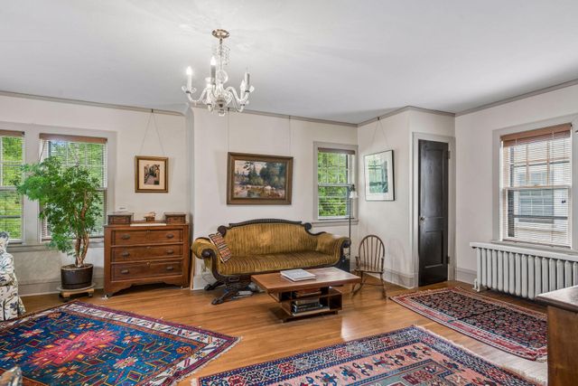 4904 Thomas Avenue S, Minneapolis, MN 55410