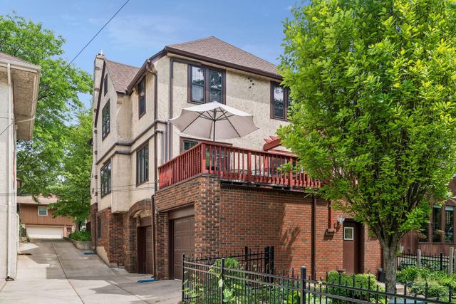 4904 Thomas Avenue S, Minneapolis, MN 55410