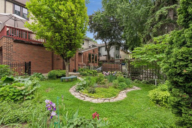 4904 Thomas Avenue S, Minneapolis, MN 55410