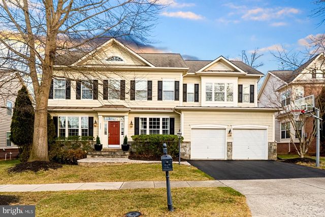 43837 RIVERPOINT DR, Leesburg, VA 20176