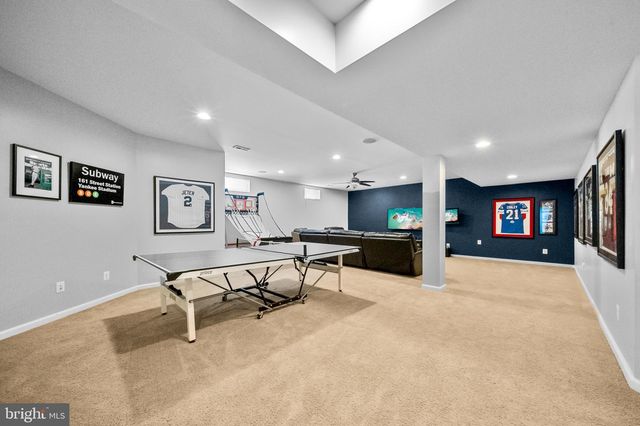 43837 RIVERPOINT DR, Leesburg, VA 20176