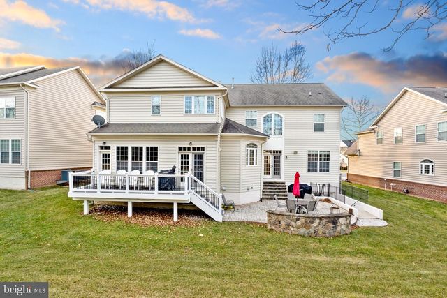 43837 RIVERPOINT DR, Leesburg, VA 20176