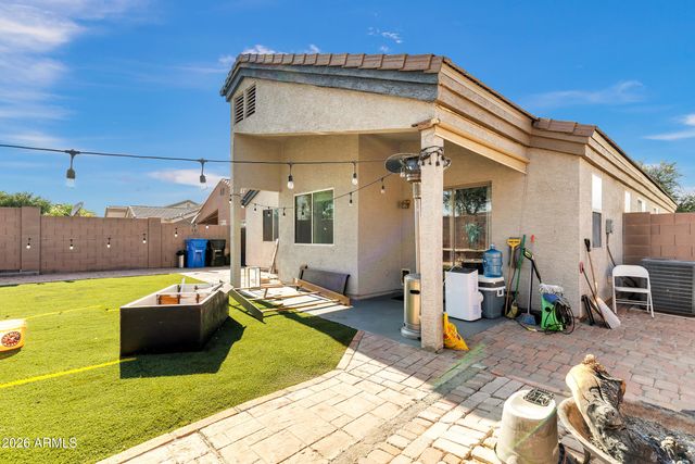 3233 W HUNTINGTON Drive, Phoenix, AZ 85041