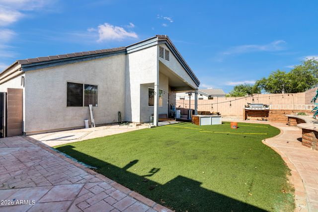 3233 W HUNTINGTON Drive, Phoenix, AZ 85041