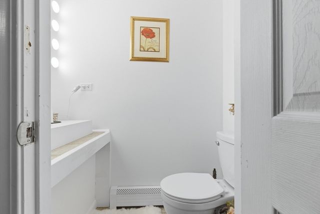762 W Yarmouth, Yarmouth, MA 02675