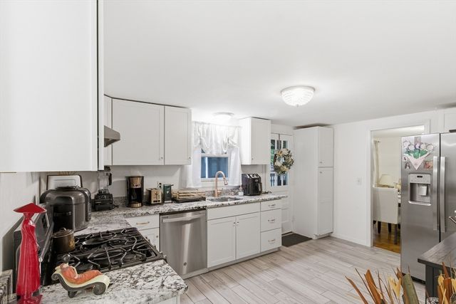 762 W Yarmouth, Yarmouth, MA 02675