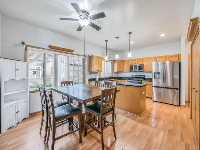 1321 Dancing Bear Lane, Elgin, IL 60120