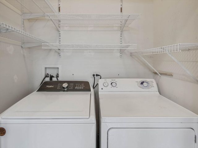 1321 Dancing Bear Lane, Elgin, IL 60120