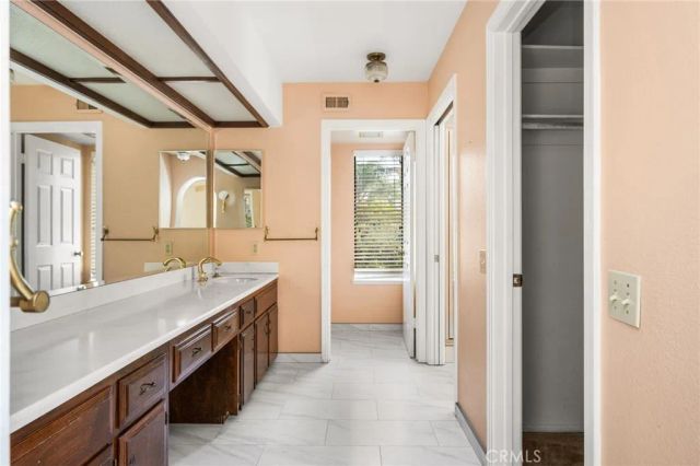 1718 Redwood Way, Upland, CA 91784