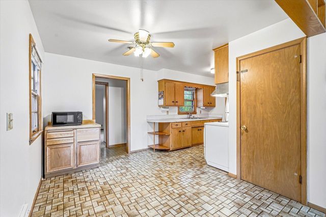 430 11th Avenue NW, New Brighton, MN 55112
