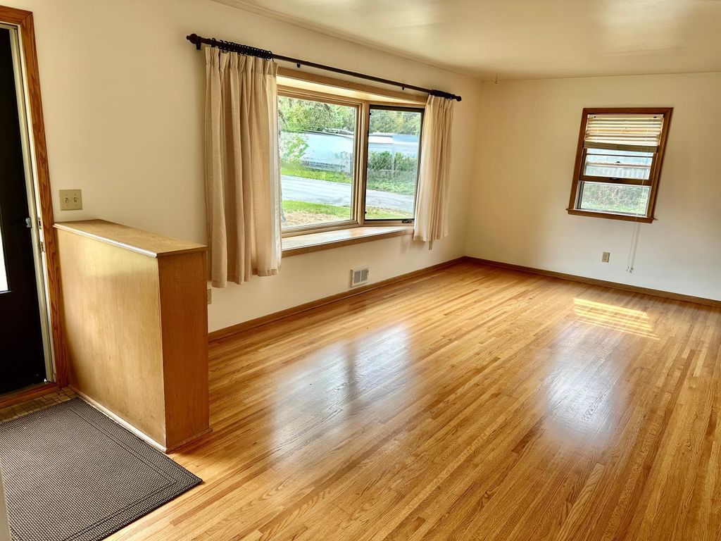 430 11th Avenue NW, New Brighton, MN 55112 — photo 4
