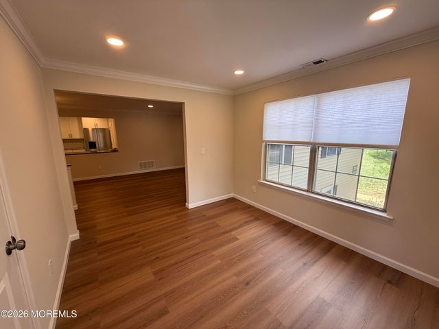 709 Zlotkin Circle 6, Freehold, NJ 07728