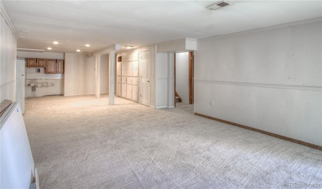 Image 32 of property listing at 10385 Red Mountain, Littleton, CO 80127