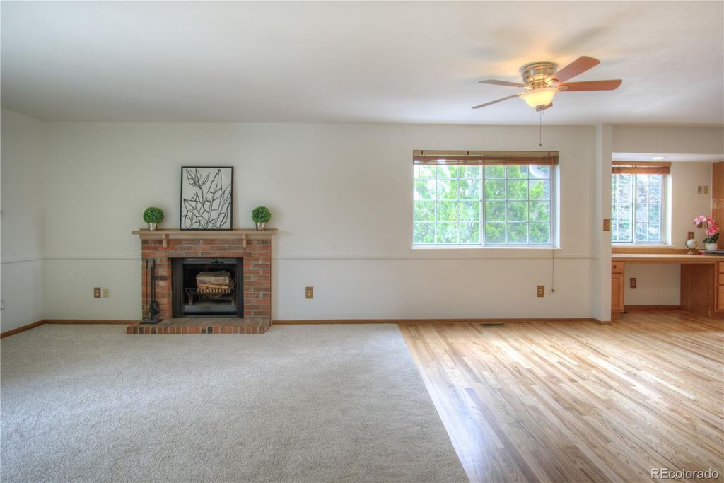 Image 5 of property listing at 10385 Red Mountain, Littleton, CO 80127