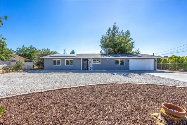 7508 Glider, Hesperia, CA 92345