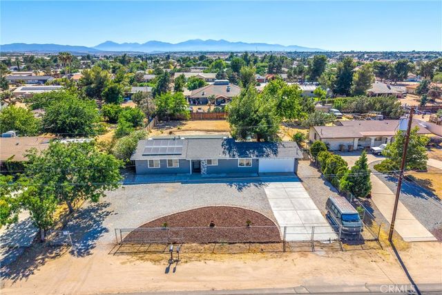 7508 Glider, Hesperia, CA 92345