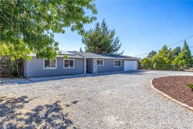 7508 Glider, Hesperia, CA 92345