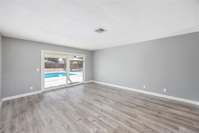 7508 Glider, Hesperia, CA 92345