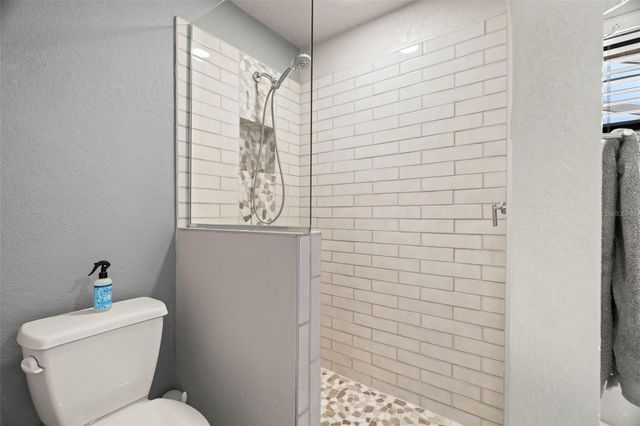 2513 JENNIFER TERRACE, Palm Harbor, FL 34685