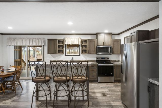 22227 Doe Run Trail, Wheatland, MO 65779