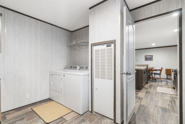 22227 Doe Run Trail, Wheatland, MO 65779