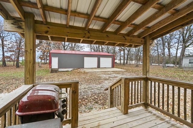 22227 Doe Run Trail, Wheatland, MO 65779